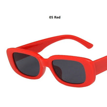 Load image into Gallery viewer, Small Vintage Sun Glasses