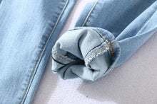 Load image into Gallery viewer, Vintage Skinny Pencil Jeans