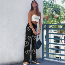 Load image into Gallery viewer, Vintage Heart Printed Hot Baggy Jeans