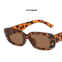 Load image into Gallery viewer, Small Vintage Sun Glasses