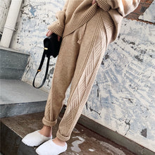 Load image into Gallery viewer, Drawstring  Knitted Pants