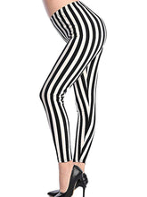Load image into Gallery viewer, Print Flower Plaid Houndstooth Leggings