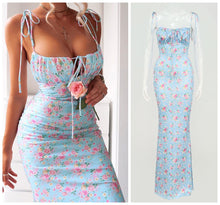 Load image into Gallery viewer, Floral Printed High Split Maxi Sundress