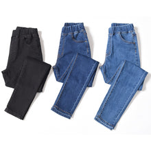 Load image into Gallery viewer, Elastic High Waist Mom Jeans